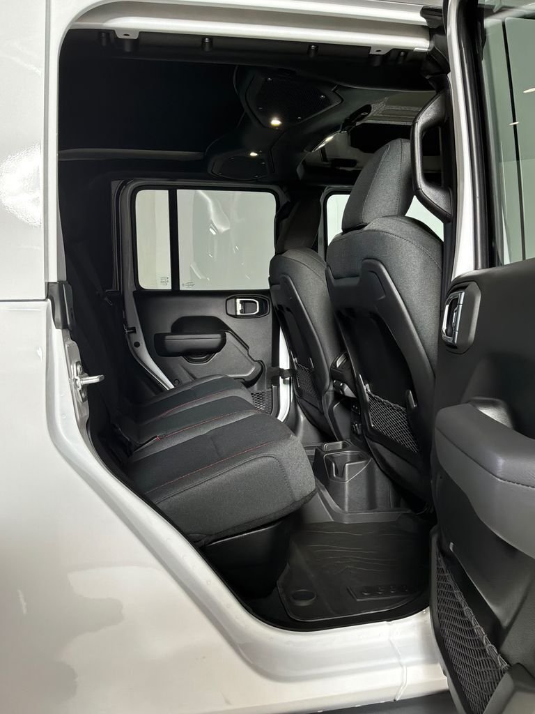 New 2026 Bright White Clearcoat Jeep Rubicon image 17