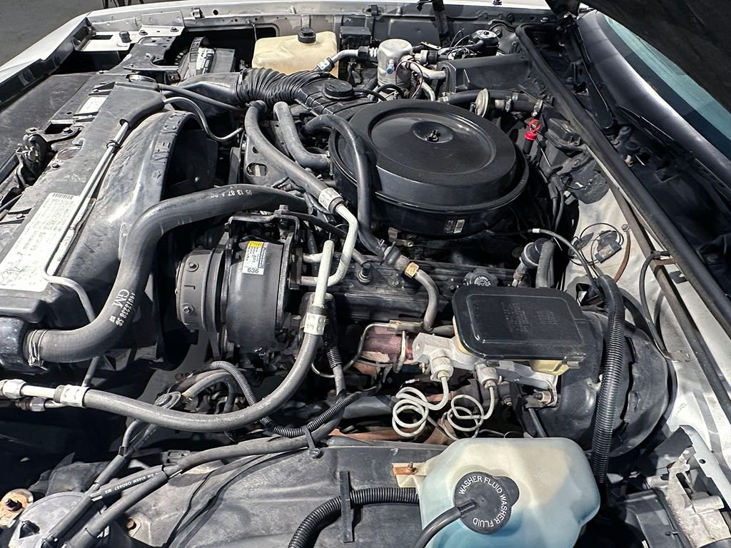 Used 1987 Gray Chevrolet  image 24