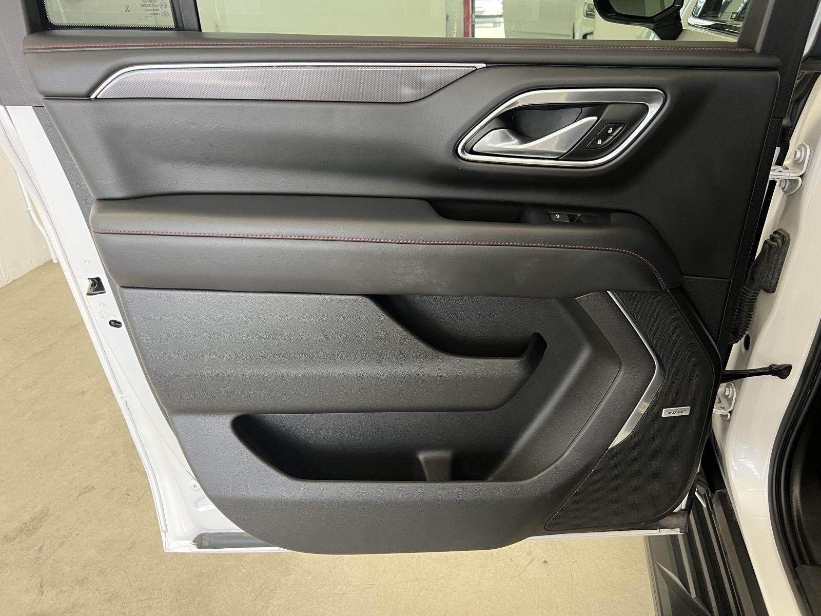 2021 Chevrolet Suburban RST - Photo 23