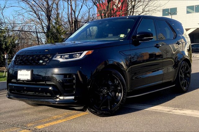 2025 Land Rover Discovery Dynamic SE