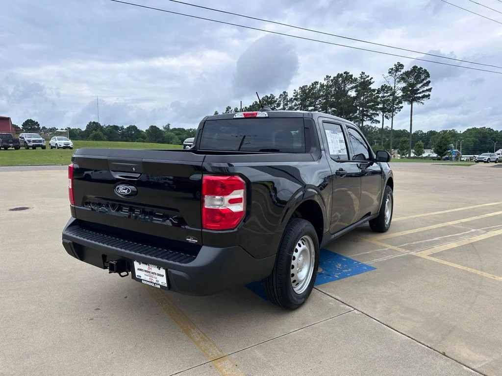 New 2026 Shadow Black Ford XL image 4