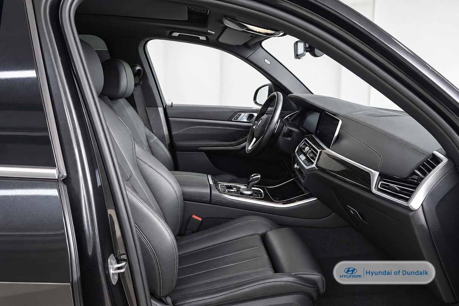 Used 2020 Gray BMW sDrive40i image 11