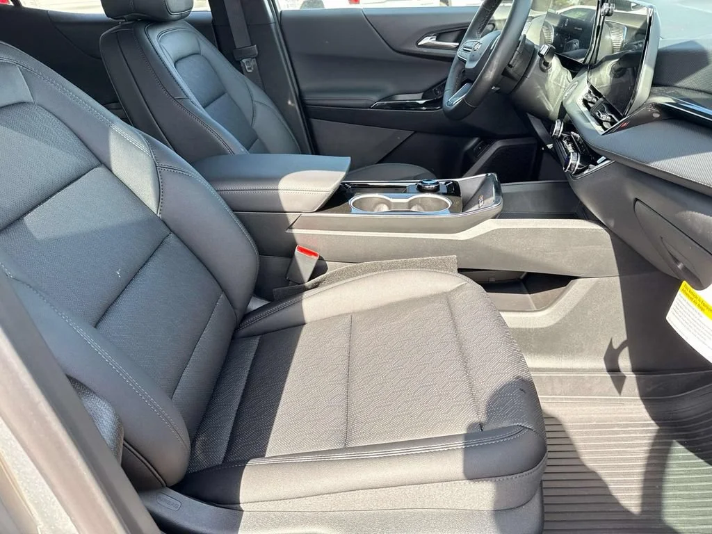 2026 Chevrolet Equinox LT - Photo 20