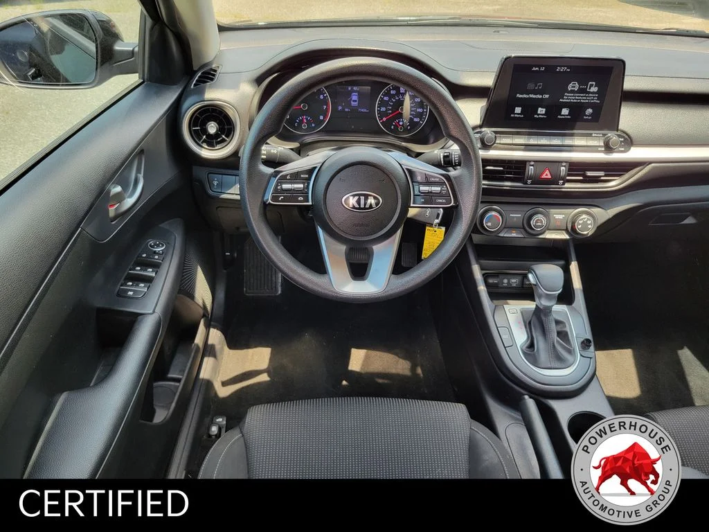 Used 2021 Black Kia LXS image 17