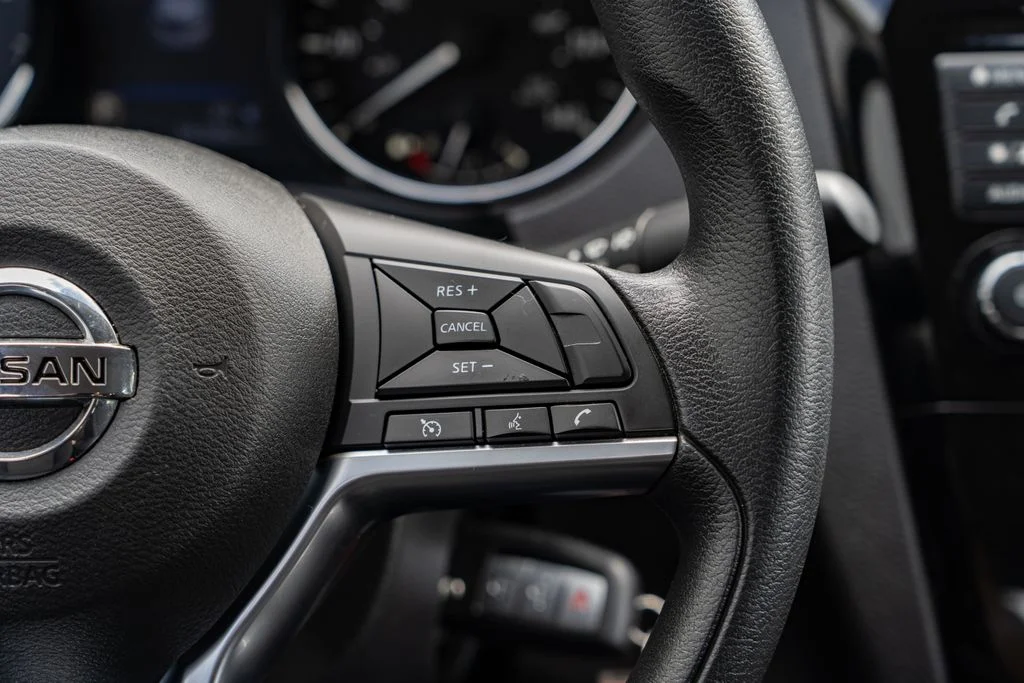 Used 2019 Blue Nissan S image 14