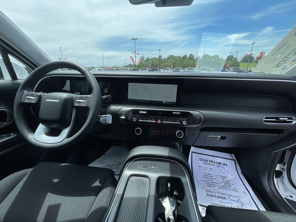 Used 2026 White Hyundai SE image 10