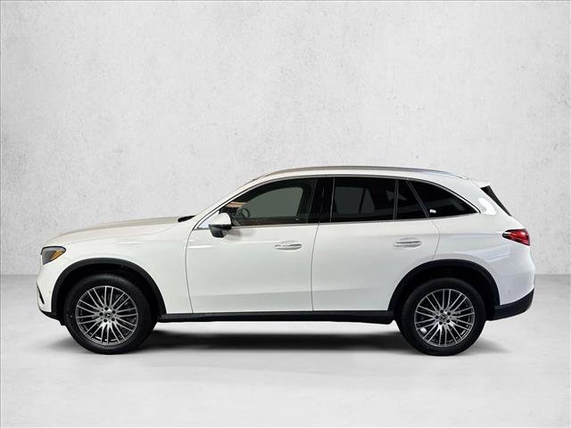 New 2026 Polar White Mercedes-Benz GLC 300 image 38