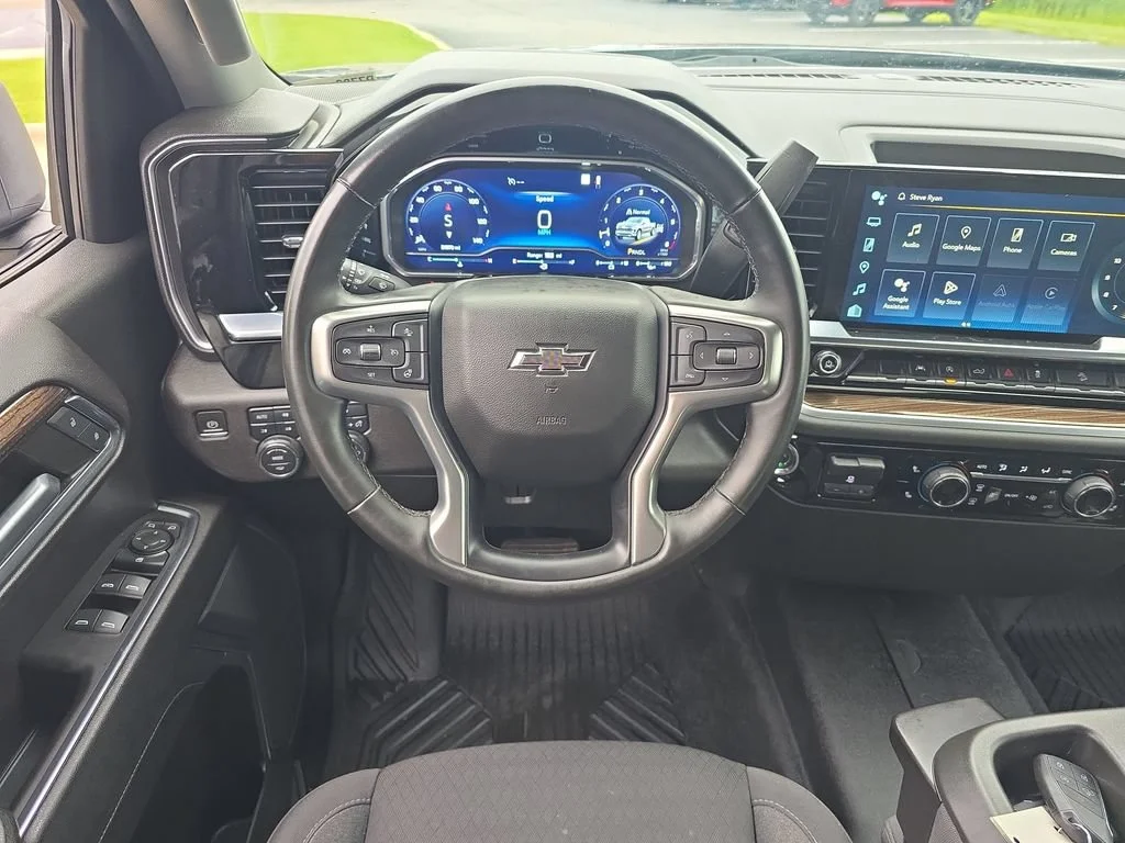2023 Chevrolet Silverado 1500 RST - Photo 12