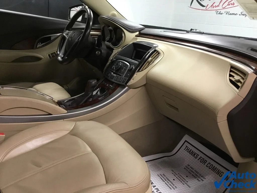 Used 2010 Gold Buick CXL image 37