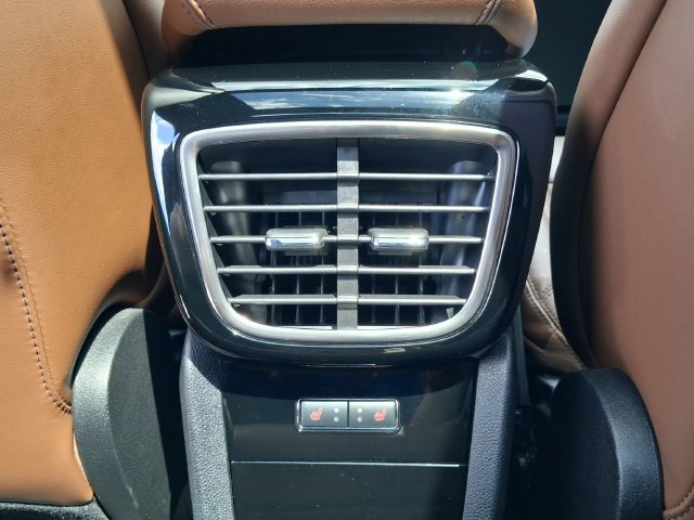 Used 2023 Black Lincoln Reserve image 23