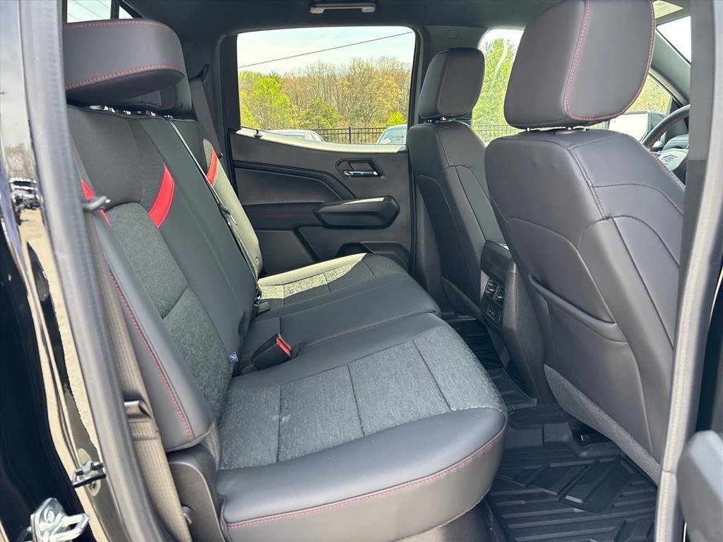 2026 Chevrolet Colorado Z71 - Photo 30