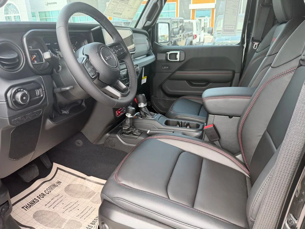 New 2026 Black Clear-Coat Exterior Paint Jeep Rubicon X image 13