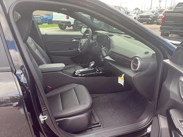New 2026 Mosaic Black Metallic Chevrolet 2RS image 15