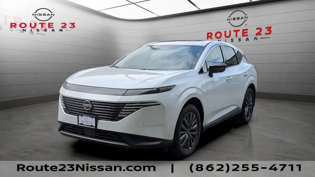 New 2026 White Nissan SL image 1