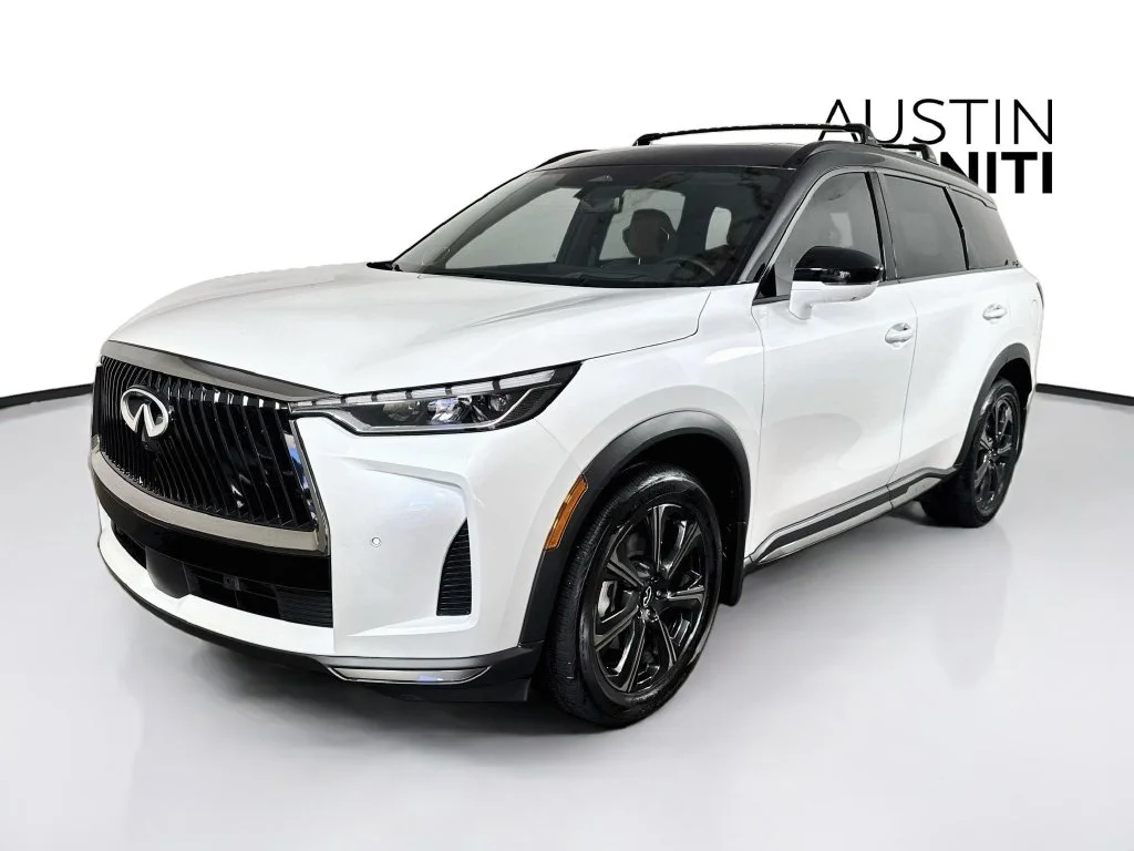 Certified Used 2027 Black INFINITI Autograph image 5