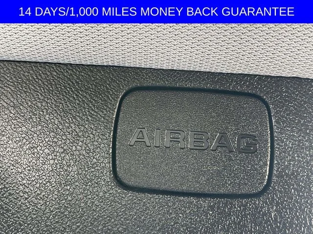 Certified Used 2025 Summit White Chevrolet LT image 29