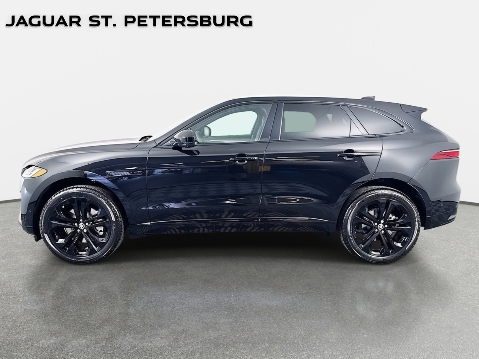 Used 2026 Santorini Black Jaguar P250 R-Dynamic S image 8