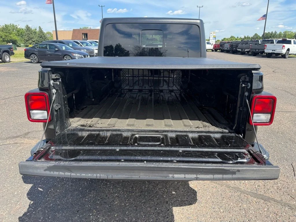 2021 Jeep Gladiator Overland - Photo 7