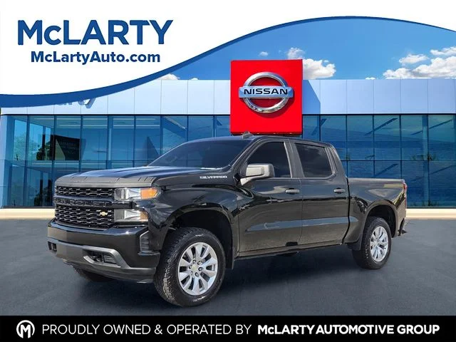 Used 2020 Black Chevrolet Custom image 1