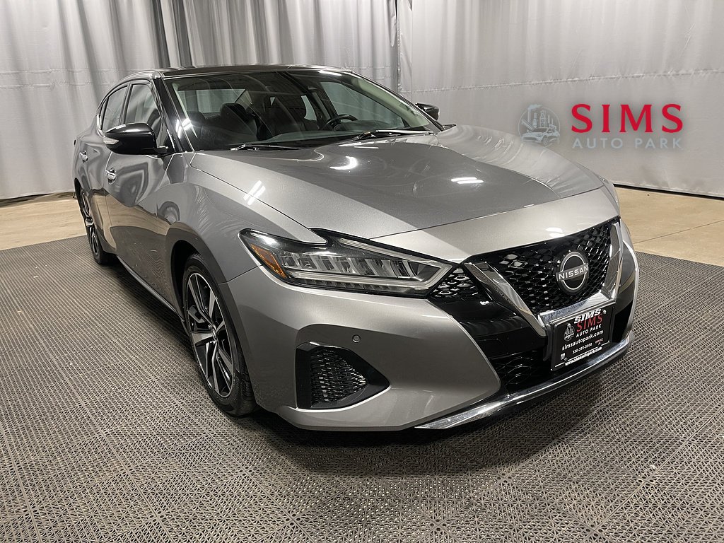 2023 Nissan Maxima