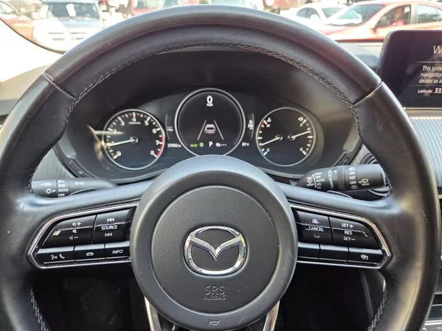 Used 2025 White Mazda 3.3 Turbo Select image 24