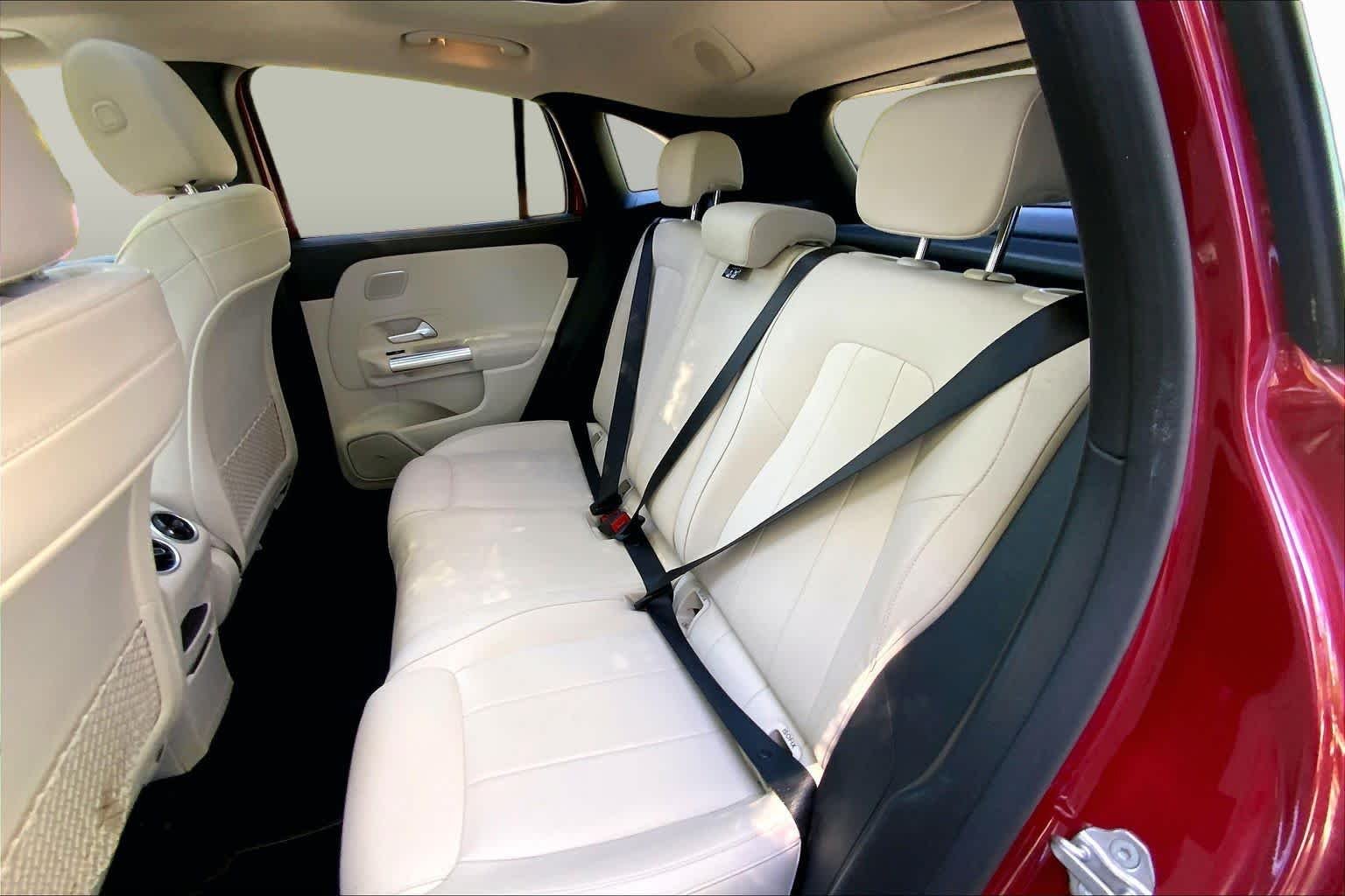 Used 2021 Patagonia Red Metallic Mercedes-Benz GLA 250 image 20