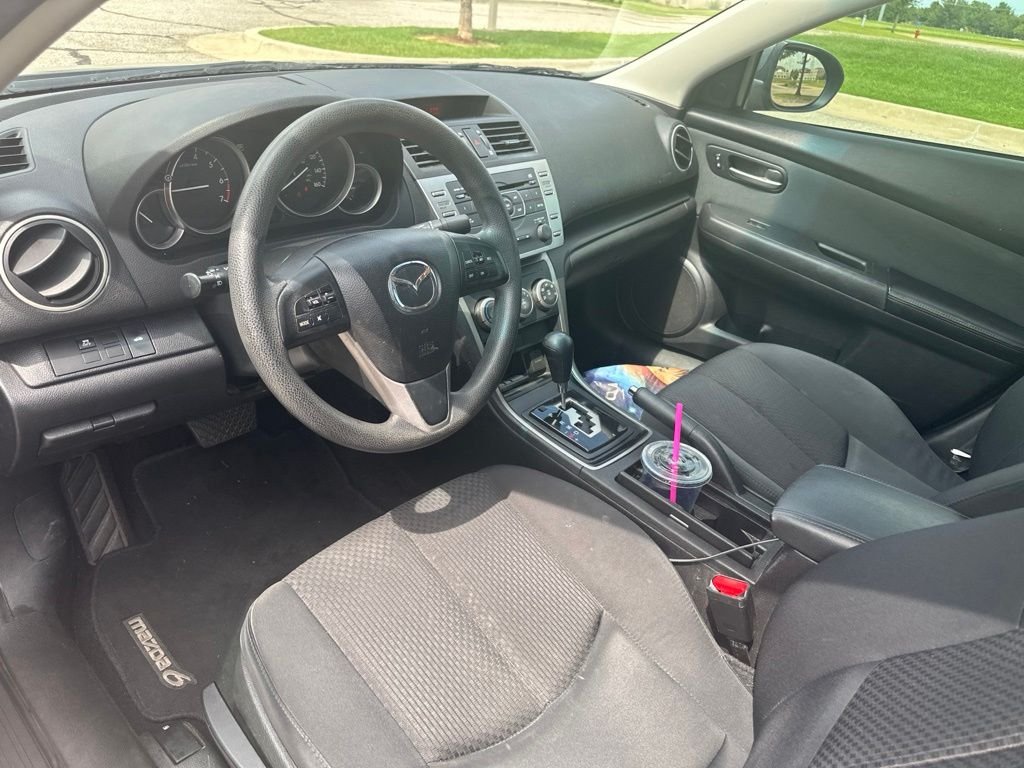 Used 2011 Gray Mazda i Sport image 9