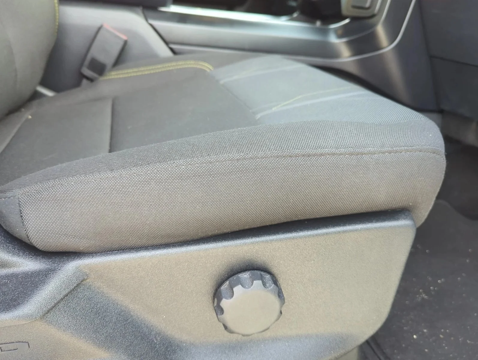 Used 2024 Oxford White Ford STX image 27