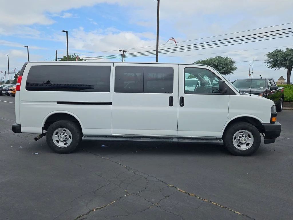 Used 2023 Summit White Chevrolet LS image 7