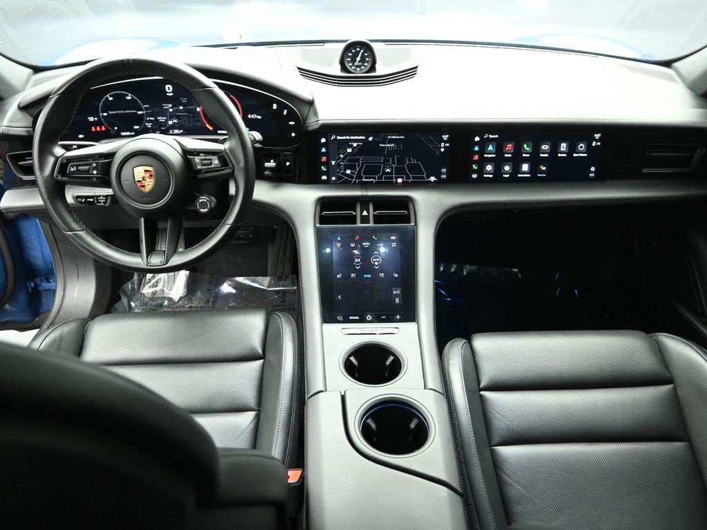 2024 PORSCHE TAYCAN - Image 21