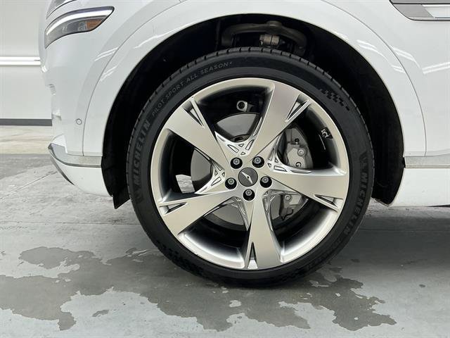 Certified Used 2024 Alta White Genesis PRESTIGE SIGNATUR image 18