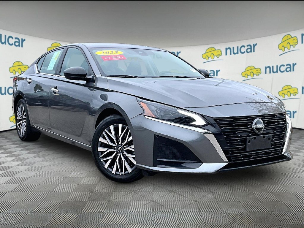 2025 Nissan Altima