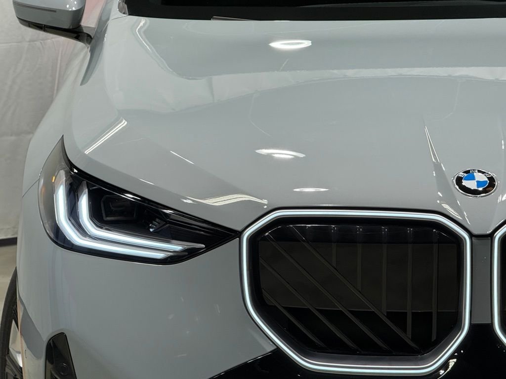 New 2026 Brooklyn Grey Metallic BMW 30 xDrive image 2