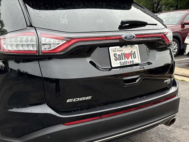 Used 2018 Black Ford SEL image 10