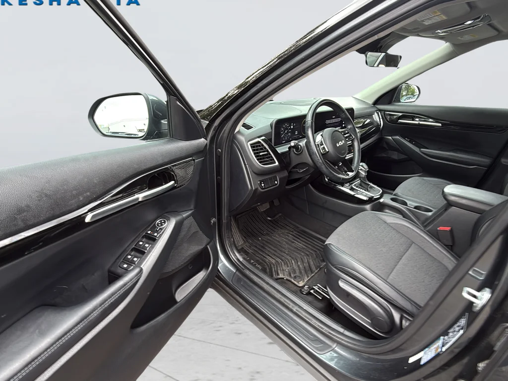 Used 2024 Gray Kia X-Line image 32