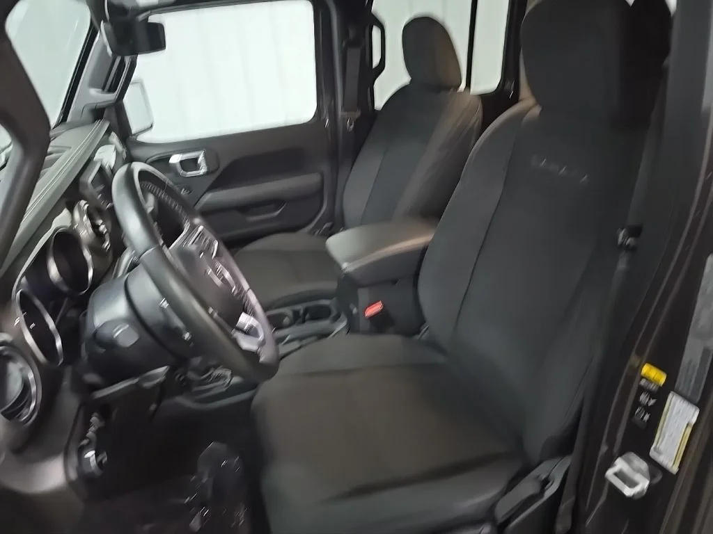 Used 2022 Gray Jeep Unlimited Sahara image 29