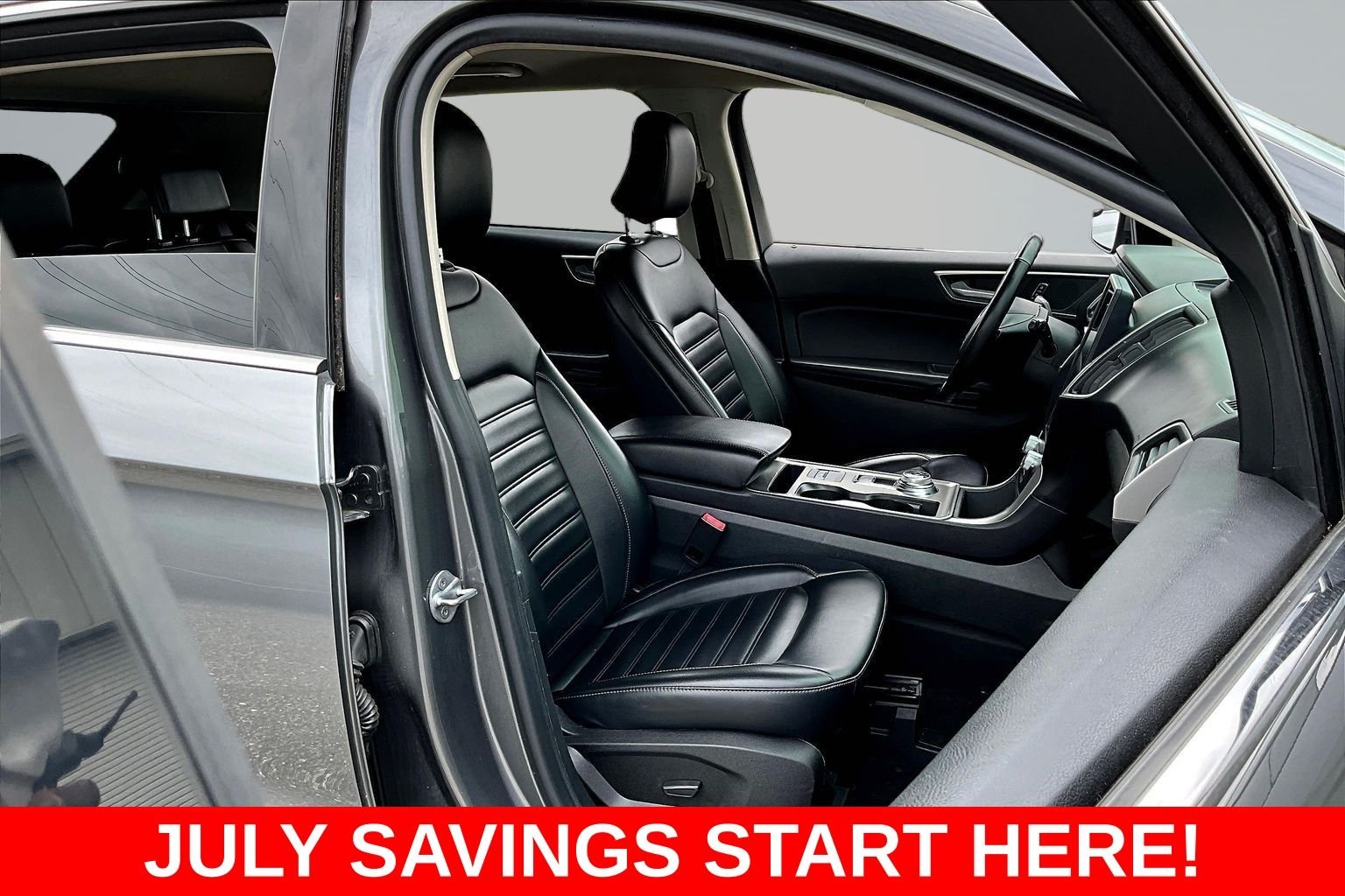Used 2023 Gray Ford SEL image 33