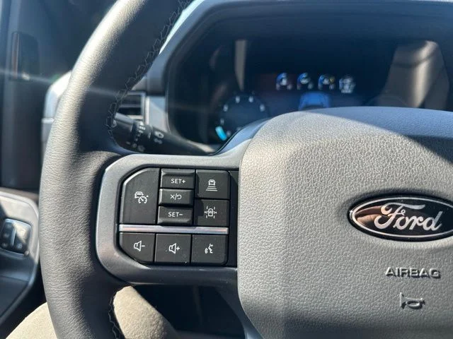 New 2026 Oxford White Ford Lariat® image 40