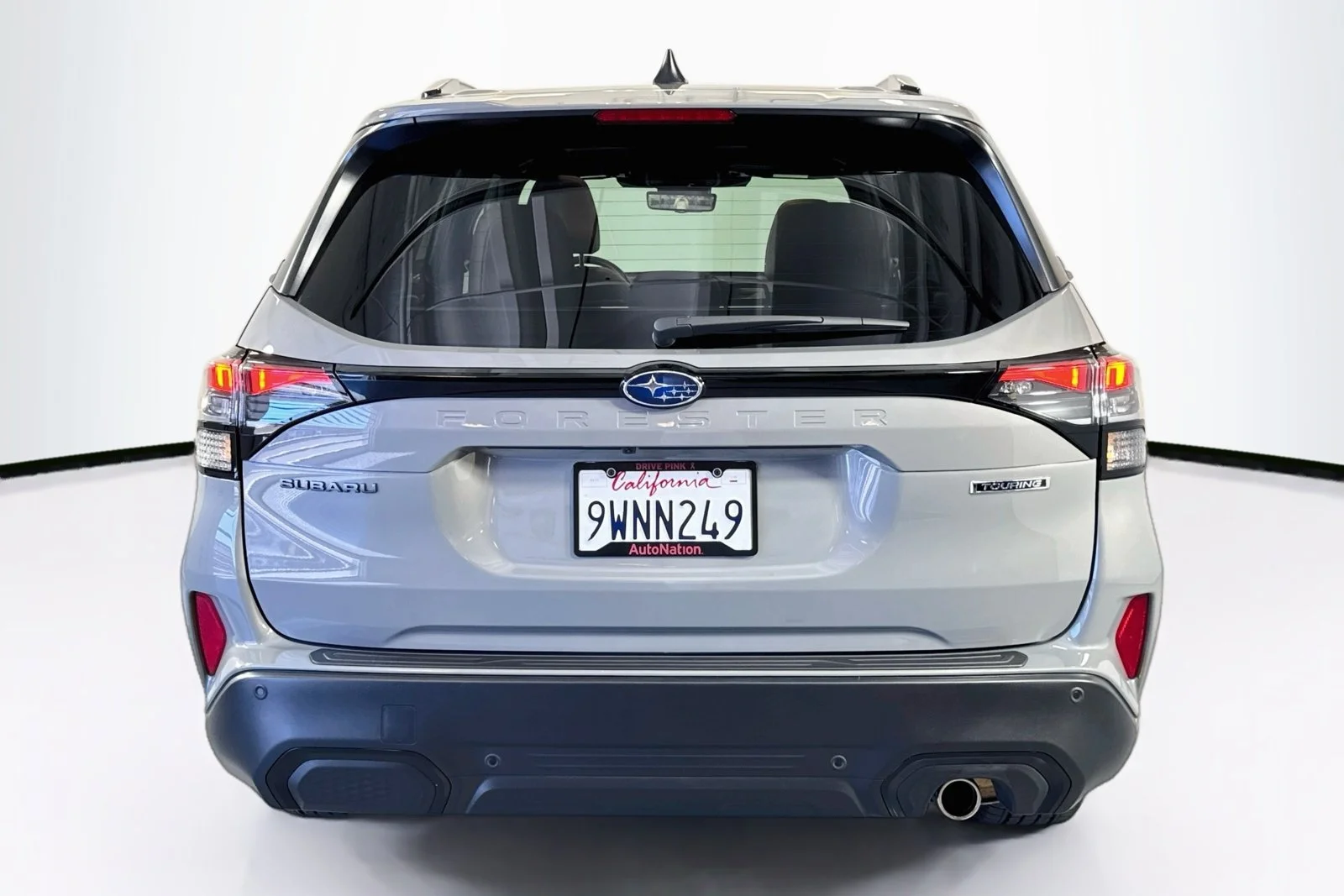 Used 2026 River Rock Pearl Subaru Touring image 6