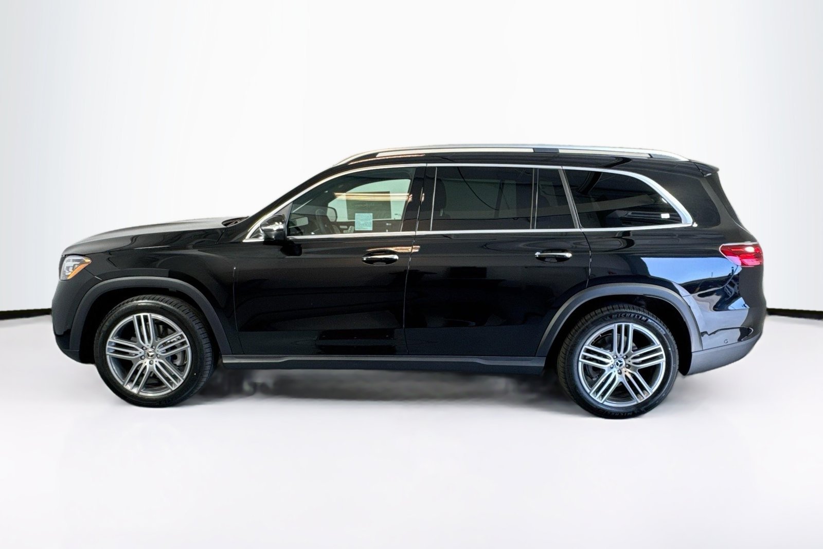 New 2026 Obsidian Black Metallic Mercedes-Benz GLS 450 image 8