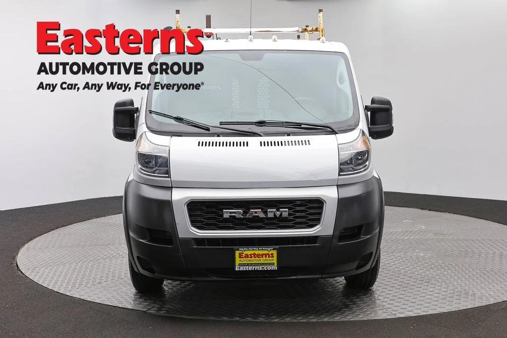 Used 2021 White Ram Base image 2