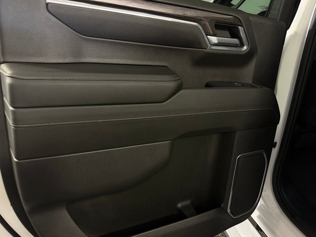 Used 2023 Summit White Chevrolet LTZ image 20
