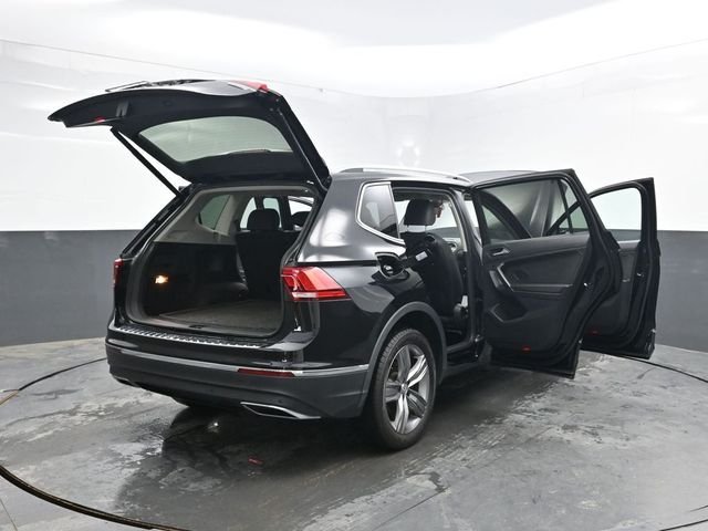 Used 2021 Black Volkswagen 2.0T SE image 56