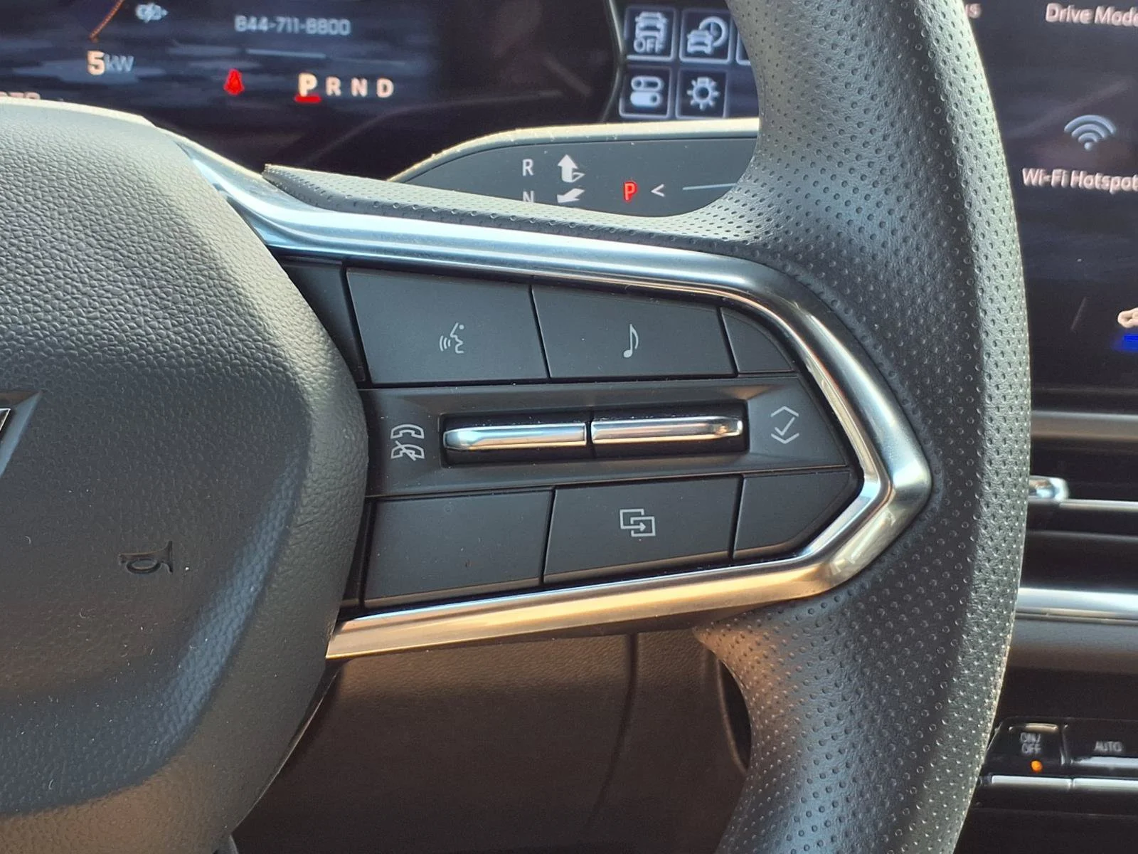 Used 2025 Sterling Gray Metallic Chevrolet LT1 w/PCY image 17