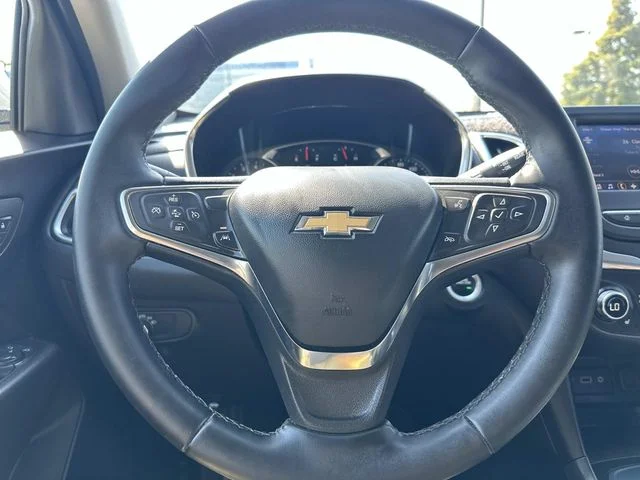 Used 2024 White Chevrolet LT image 19