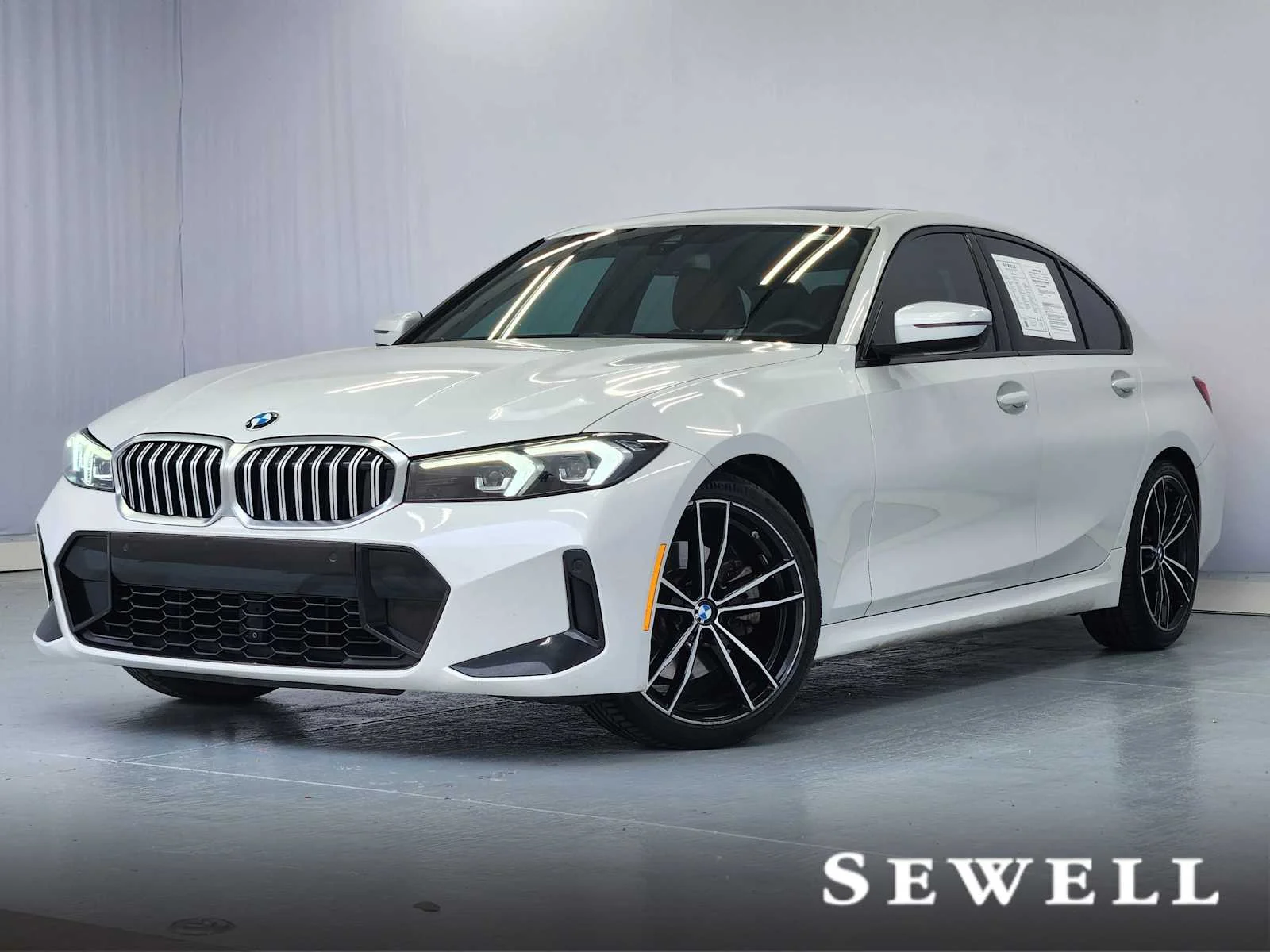 2023 BMW 3 Series 330i Sedan's photo