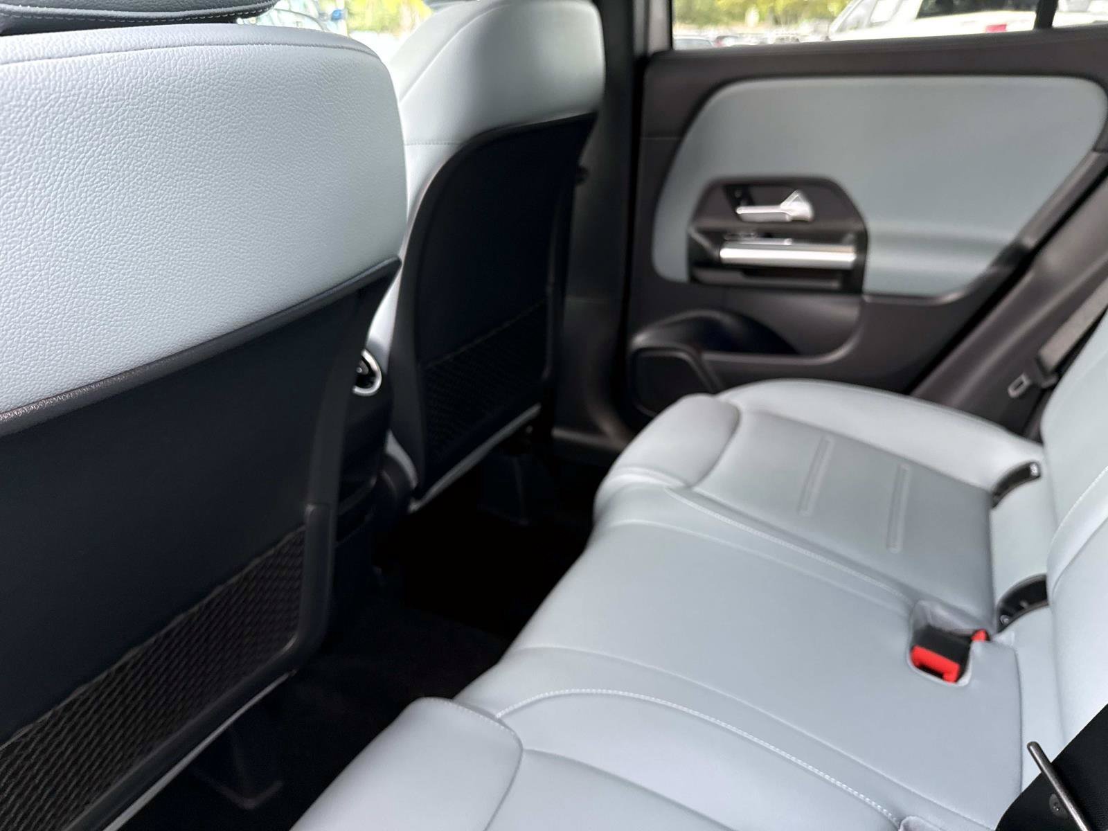 New 2026 Polar White Mercedes-Benz 250 4MATIC® SUV image 15