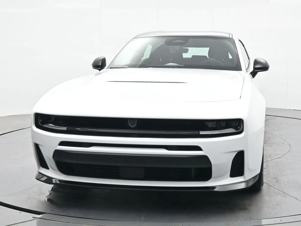 New 2026 White Knuckle Exterior Paint Dodge R/T image 2