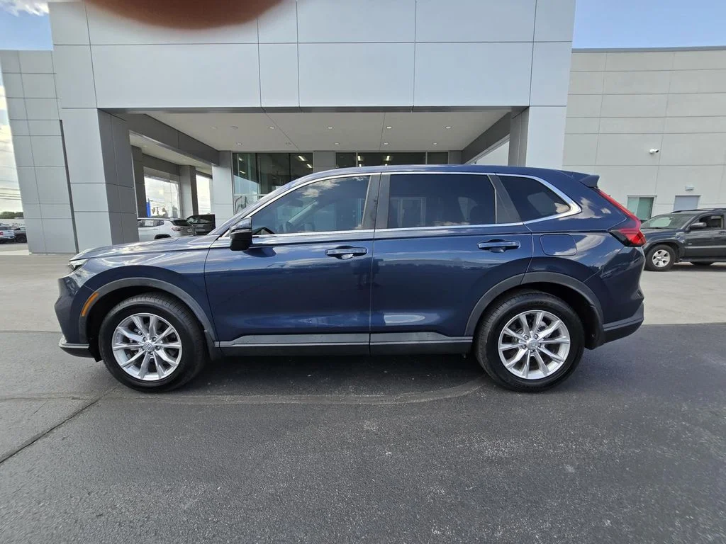Used 2023 Canyon River Blue Metallic Honda EX image 4