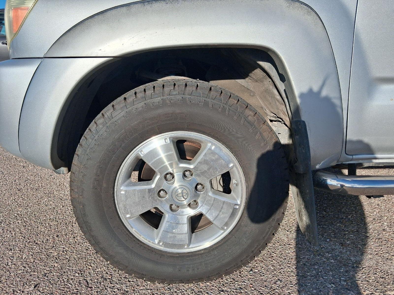Used 2006 Silver Streak Mica Toyota Base image 30